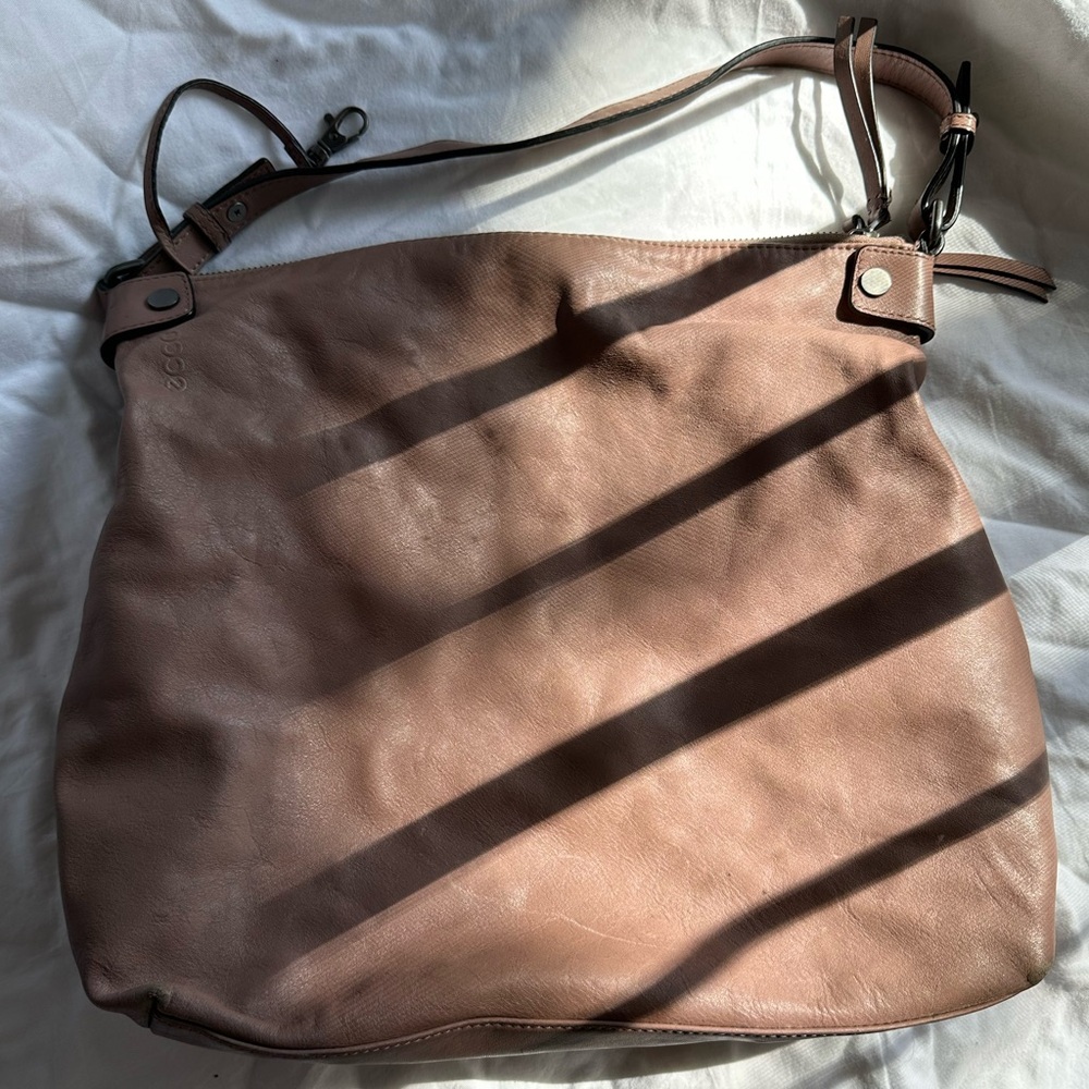 ECCO Medium Soft Leather Hobo Bag with Adjustable Strap Tan Cream Color